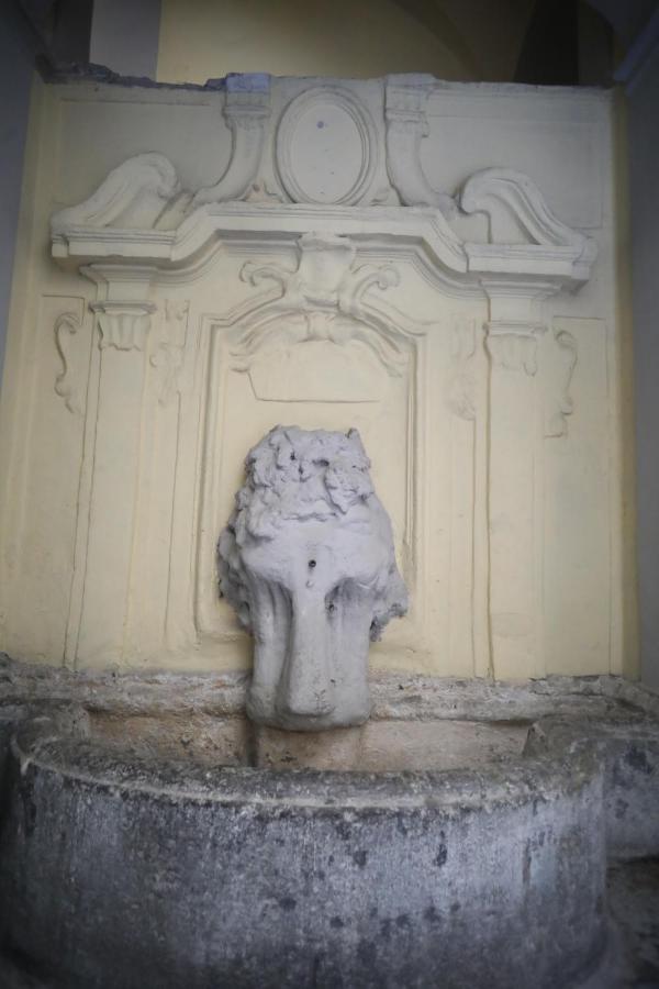 Appartement L'Antico Borgo Angioino à Naples Extérieur photo