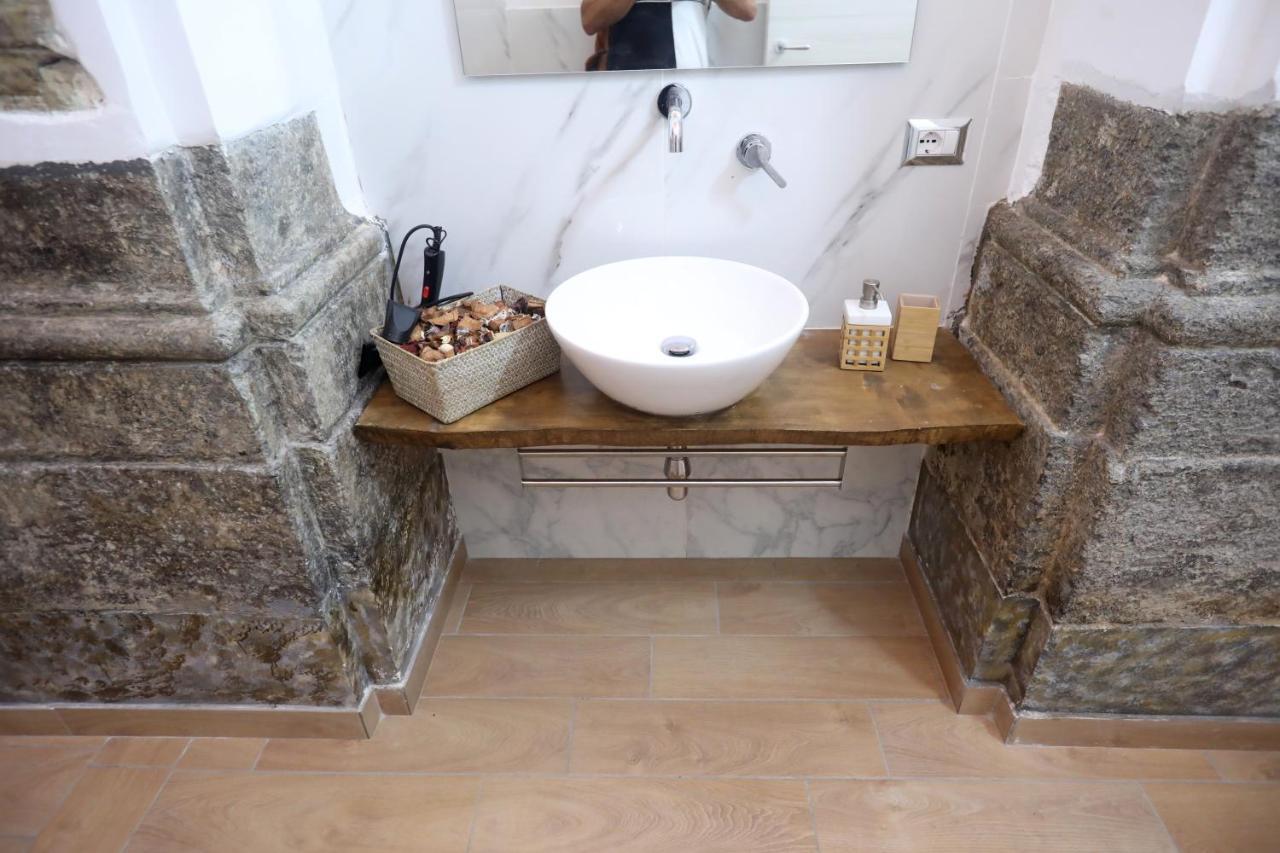 Appartement L'Antico Borgo Angioino à Naples Extérieur photo