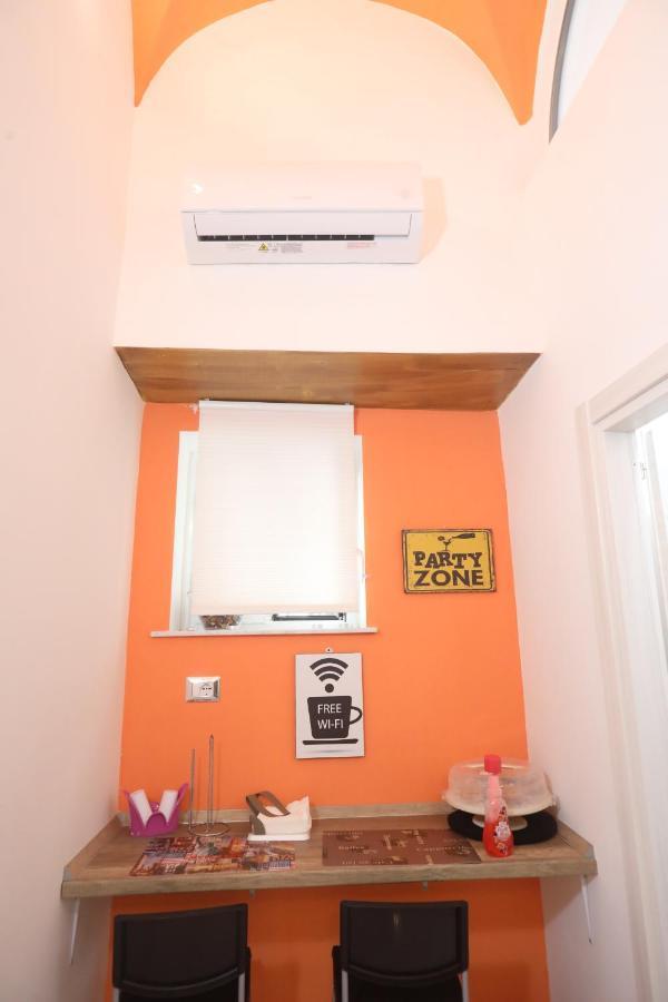 Appartement L'Antico Borgo Angioino à Naples Extérieur photo